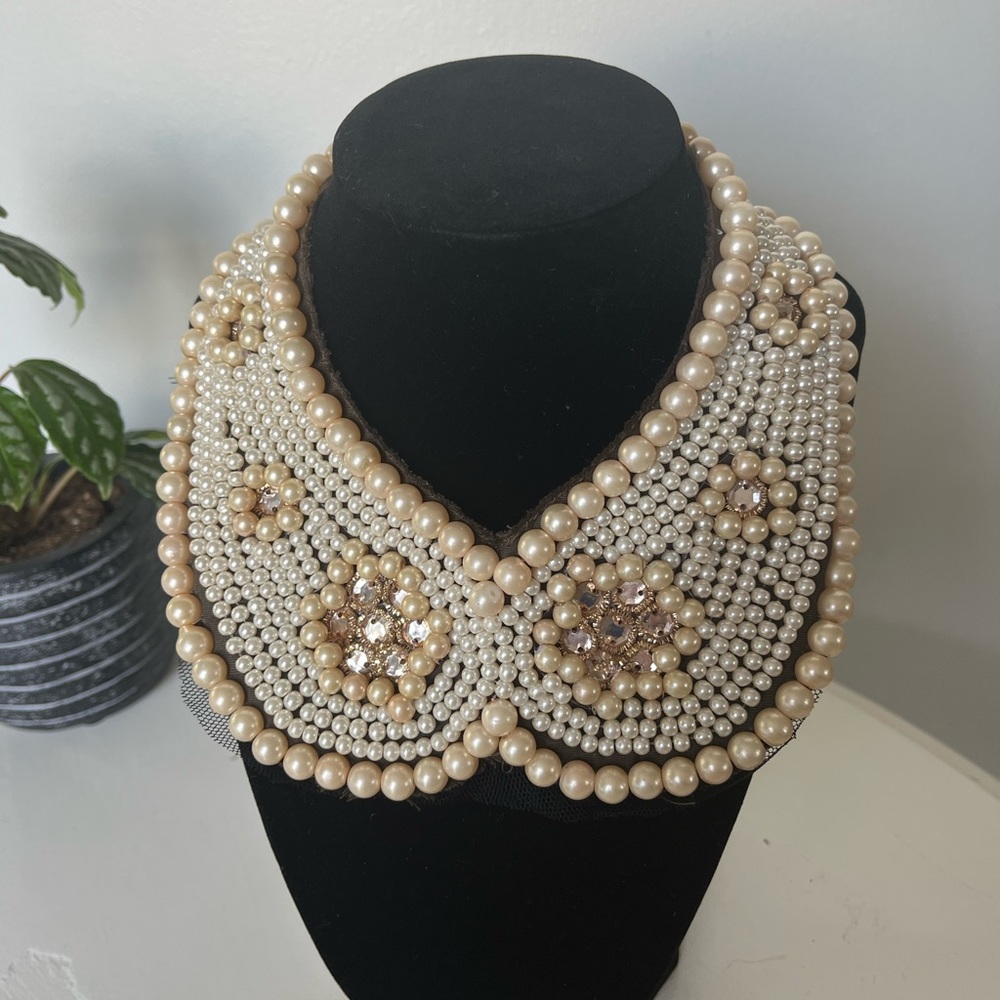 Beautiful pearl necklace